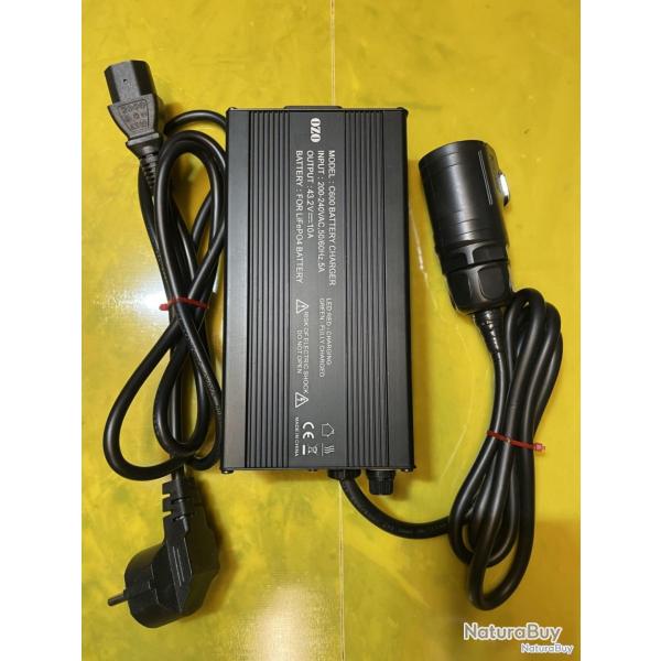 Bat4boat Chargeur 10A �tanche pour batterie 36V LiFePo4