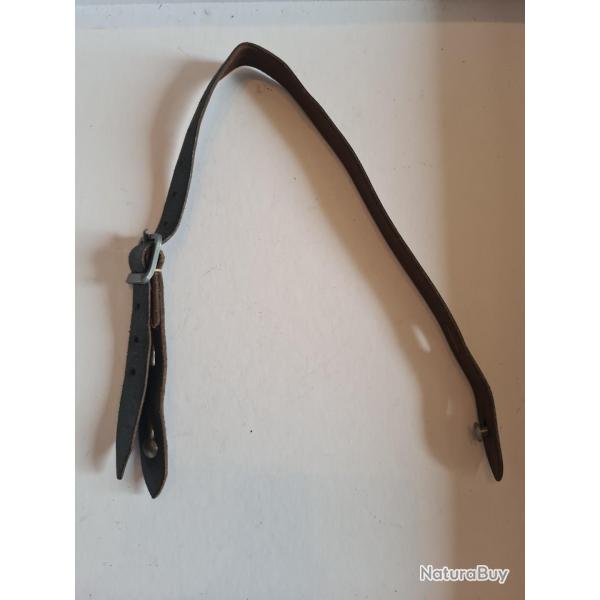 Tr�s belle jugulaire pour casque dat�e 1943 Allemand WW2 en reproduction A25.3