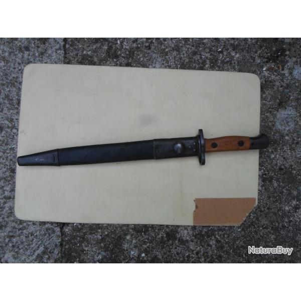 BAIONNETTE  GB MODELE ENFIELD . INDE.42.VOIR PHOTOS