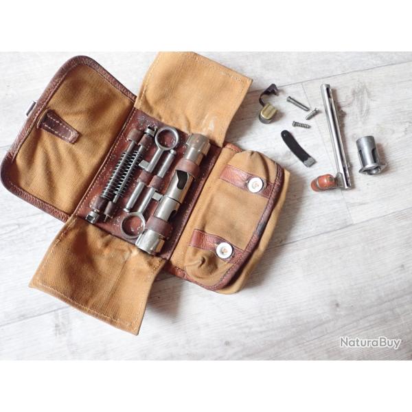 1936 : Trousse  pices dtaches pour armurier. Ordonnance suisse.