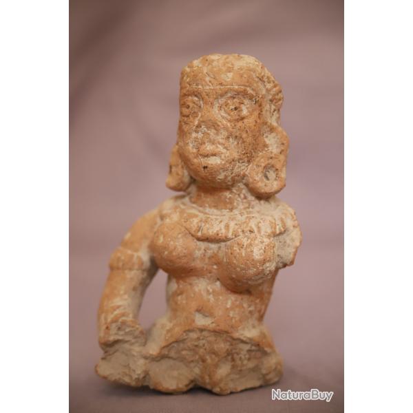 Statuette f�minine en terre cuite - Inde, p�riode Gupta, 4�me-6�me si�cle