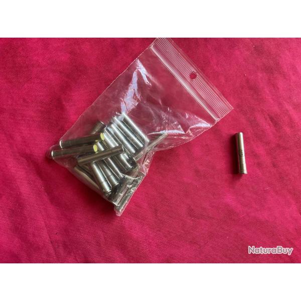 Lot de vingt cartouches 9 mm, percussion centrale, pas de prix de r�serve