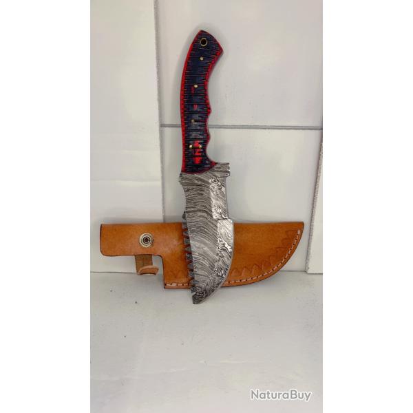 Couteau De Poche Tracker fait  main Lame acier Damas Manche en Bois De Couleur 02