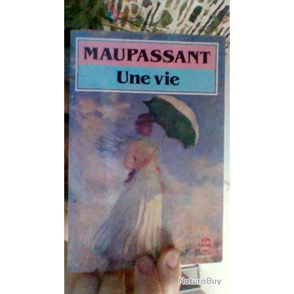 Une vie par Maupassant - Le livre de poche -