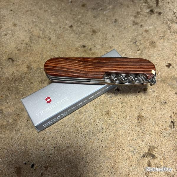 Couteau Suisse Victorinox Spartan En Bois De Violette