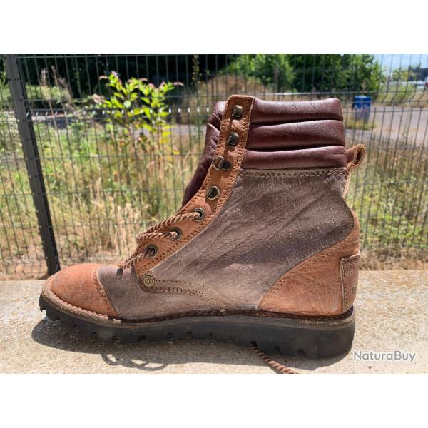 CHAUSSURES COURTENEY