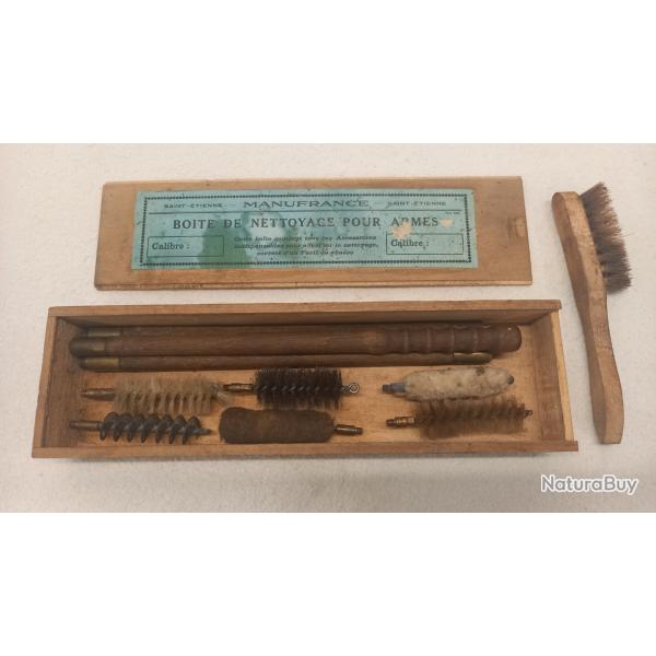 Boite de Nettoyage pour Armes de Chasse Manufrance Saint Etienne