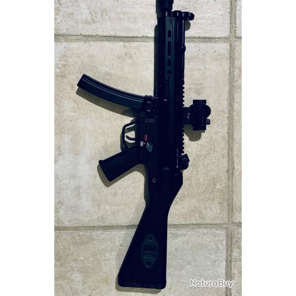 RARE ! Garde-main monolithique M-LOK UTG Pro pour MP5 - ARME NON COMPRISE ET PAS � VENDRE