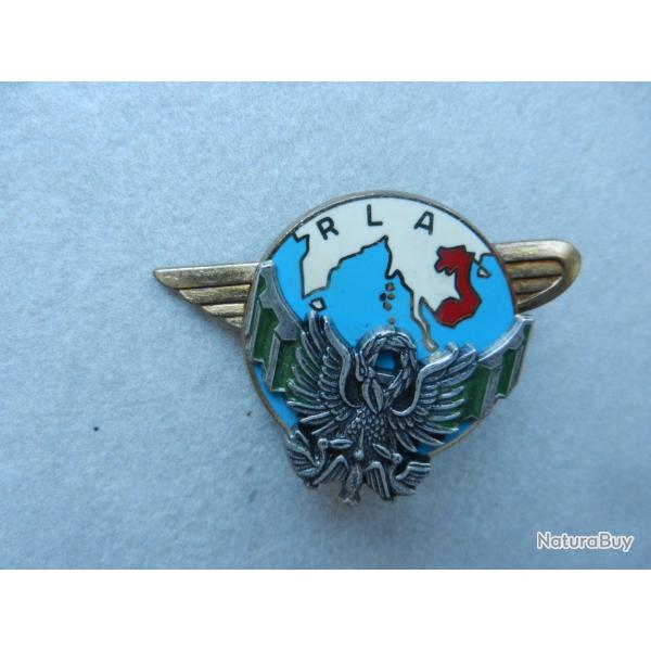 ancien insigne militaire parachutiste franais R L A