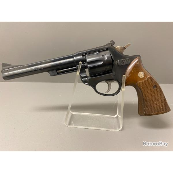 Revolver ASTRA mod�le 960, calibre 38 sp�cial, canon de 6", barillet 6 coups
