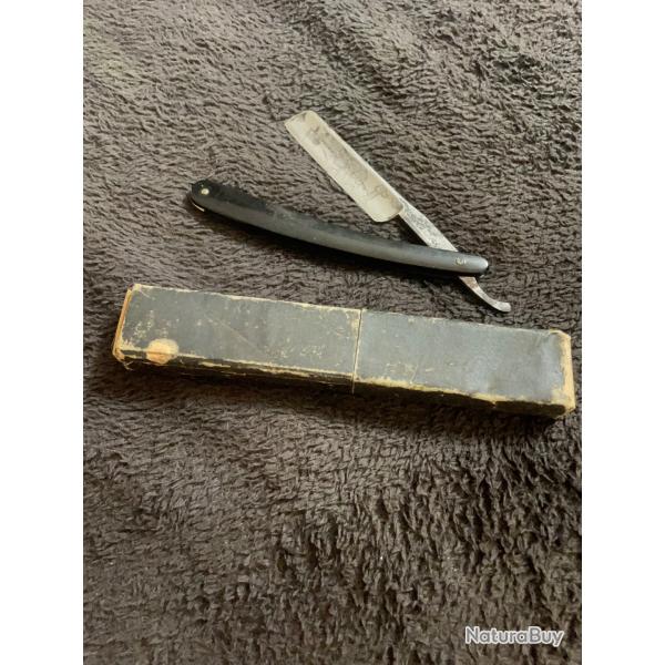 Rasoir coupe choux vintage dans son jus