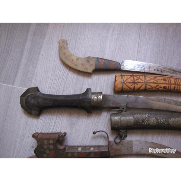 Lot de couteaux Afrique du nord ???