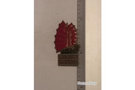 Insigne Marine Française – Tonkinois – Frégate – AB PARIS Avec Poinçon – Occasion