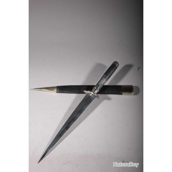 stylet �b�ne et corne d'antilope 184