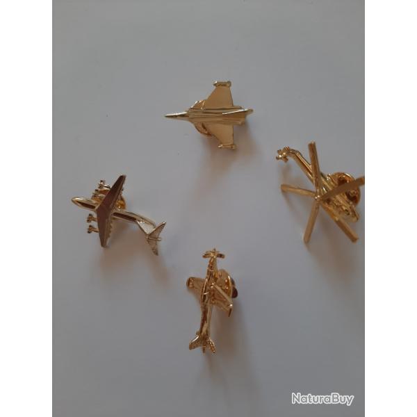 4 pins arm�e de l'air avions et h�licopt�re en m�tal. Superbes. Arm�e fran�aise.
