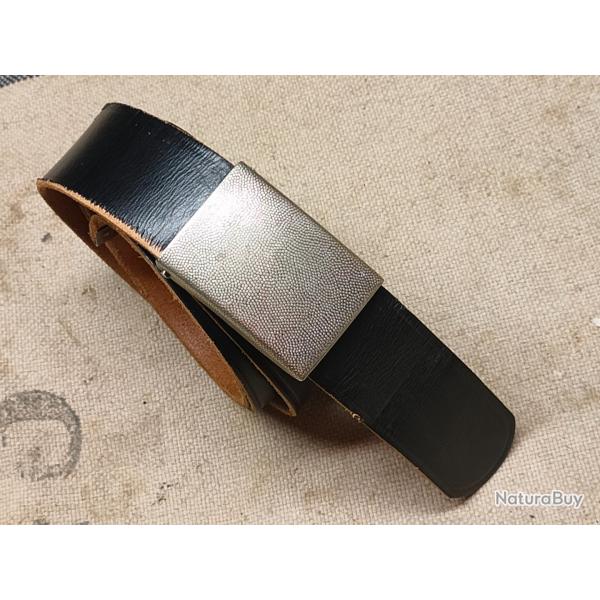 Ceinture de la Bundeswehr cuir taille 100 en parfait �tat ( C1 )