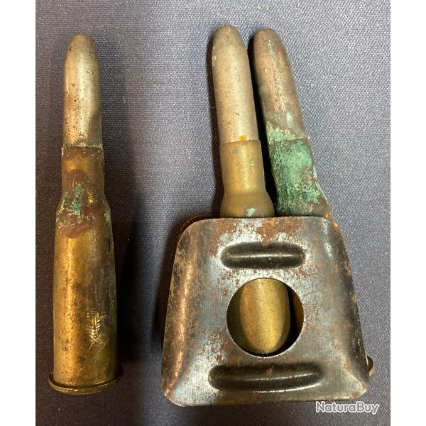 CLIP DE LEBEL DE TROIS