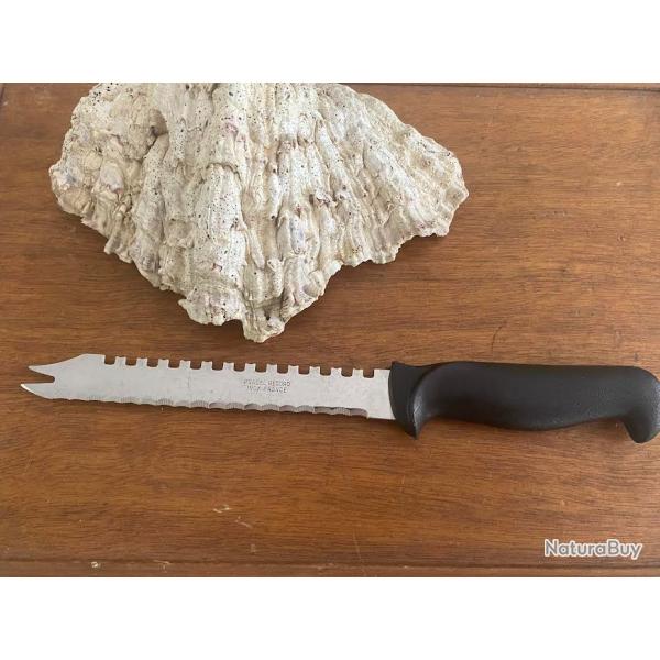 COUTEAUX A SURGELER ET A PAIN FABRICATION THIERS  !  (2025  N   3