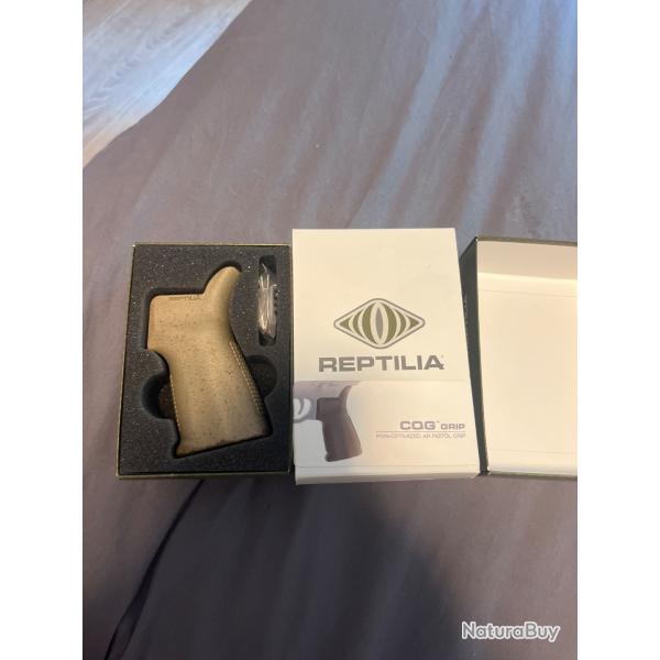 Pistol Grip AR Reptilia