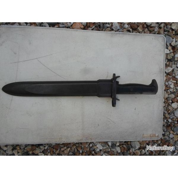 BAIONNETTE  COURTE POUR   GARAND FABRIQUANT   UC