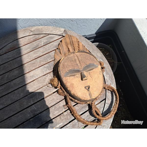 Masque Tsogho du Gabon