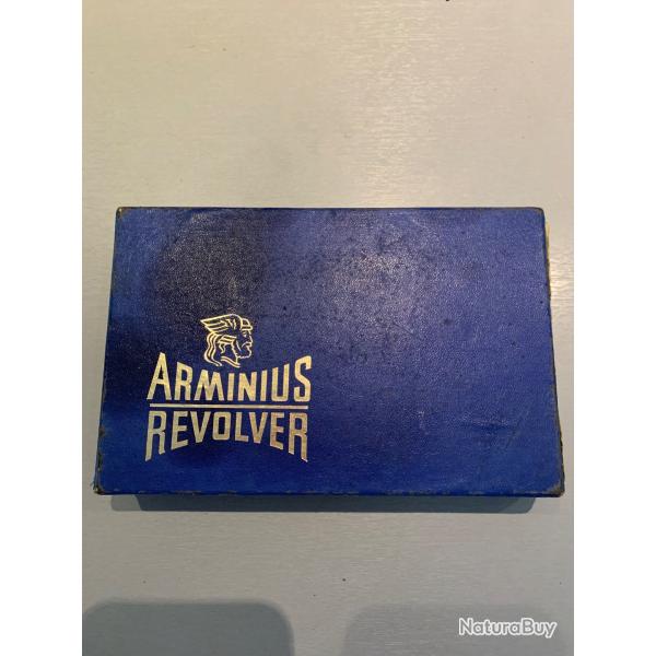 Ancienne bo�te revolver Arminius