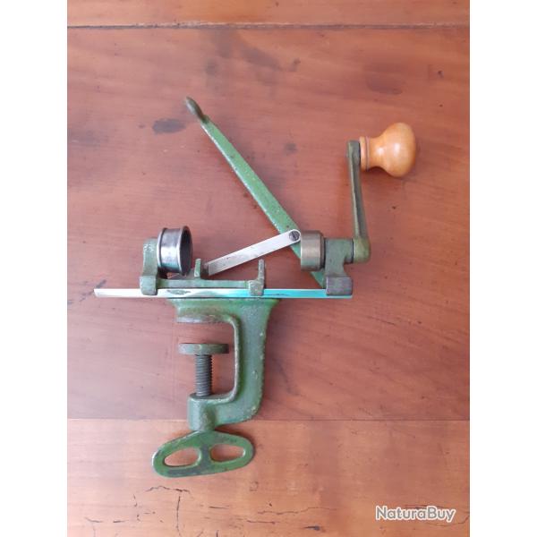 Sertisseur manufrance