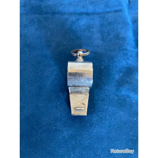 Ancien sifflet gendarmerie nationale