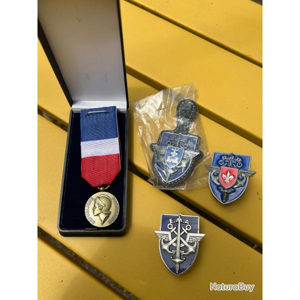 Lot m�dailles militaires fran�aises