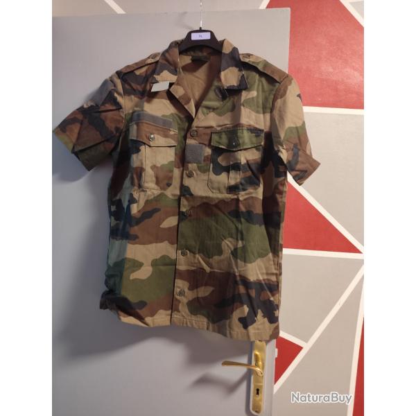 Chemisette om parfait �tat taille m