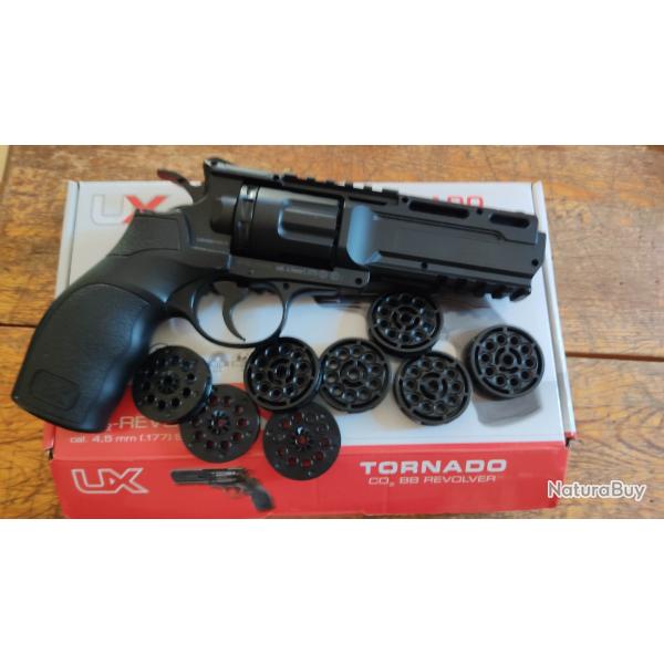 Revolver Umarex TORNADO + 8 barillets supplmentaires