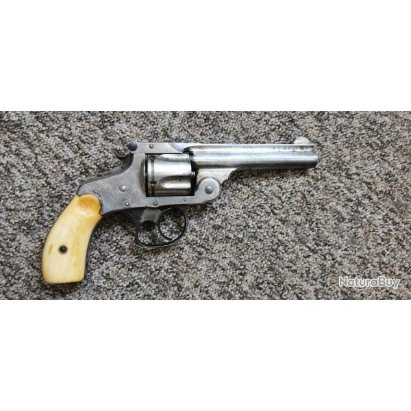 Smith & Wesson top break cal 38 plaquettes en ivoire