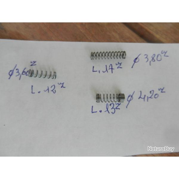 lot de ressorts divers  pour armes