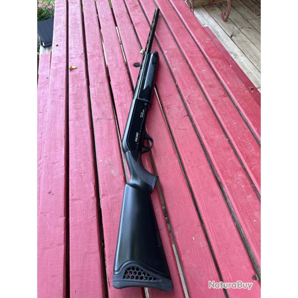 Fusil semi automatique Escort calibre 12