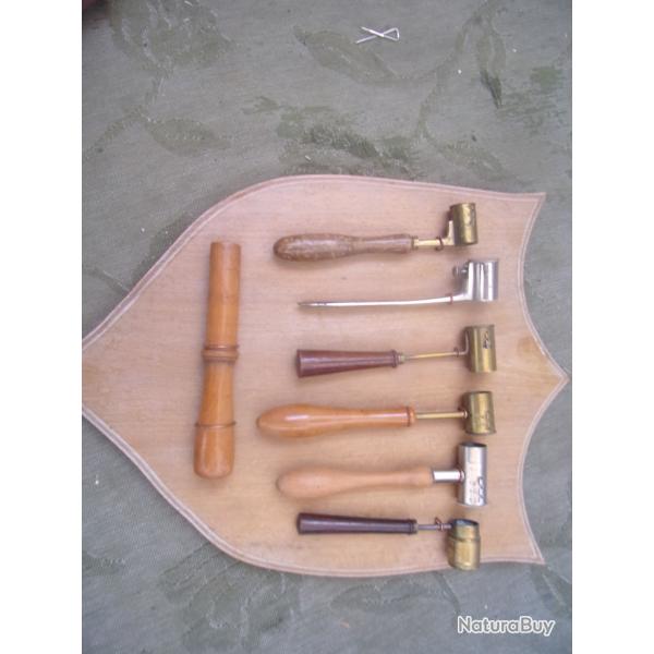 tableau d'outils de rechargement anciens