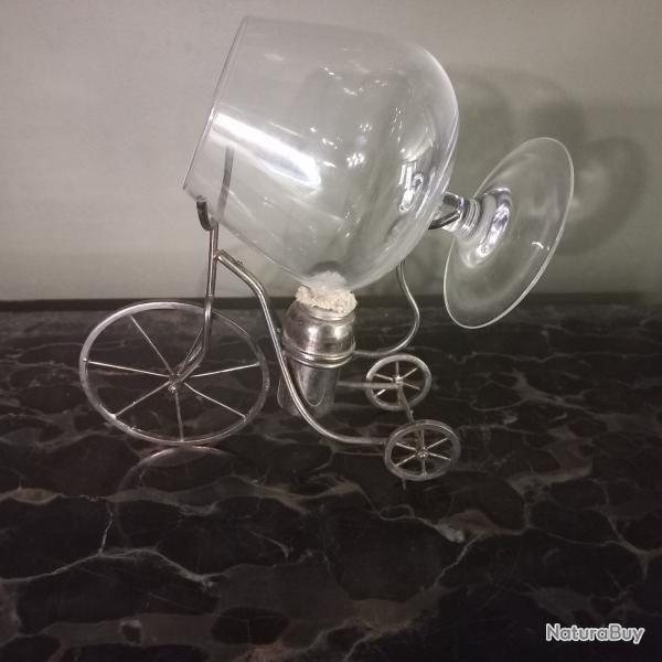 ancien chauffe cognac / alcool tricycle m�tal