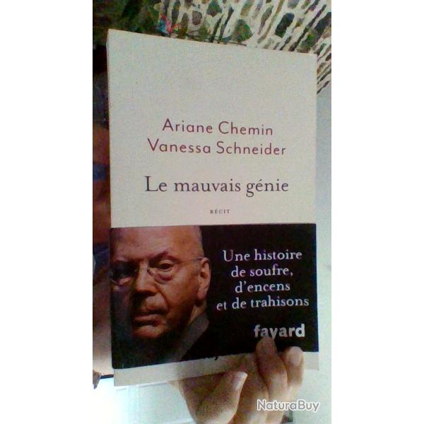 Le mauvais genie par Ariane Chemin et Vanessa Schneider - Fayard -