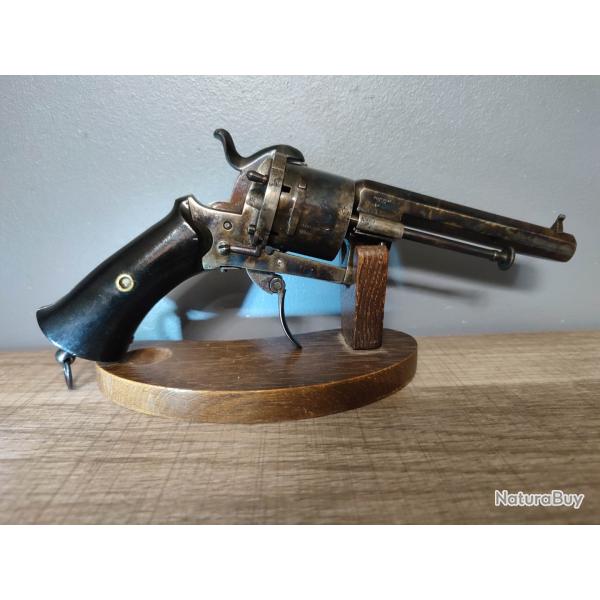 Rvolver 9mm  broche Manufacture Saint Etienne barillet canon et bti entirement jasp