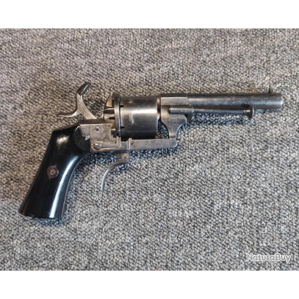 Tr�s rare r�volver bronz� noir 7mm � broche Chaineux brevet� parfait fonctionnement en SA et DA