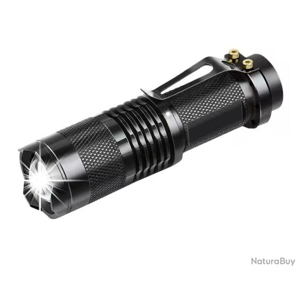 Lampe de poche avec clips 300 Lumens