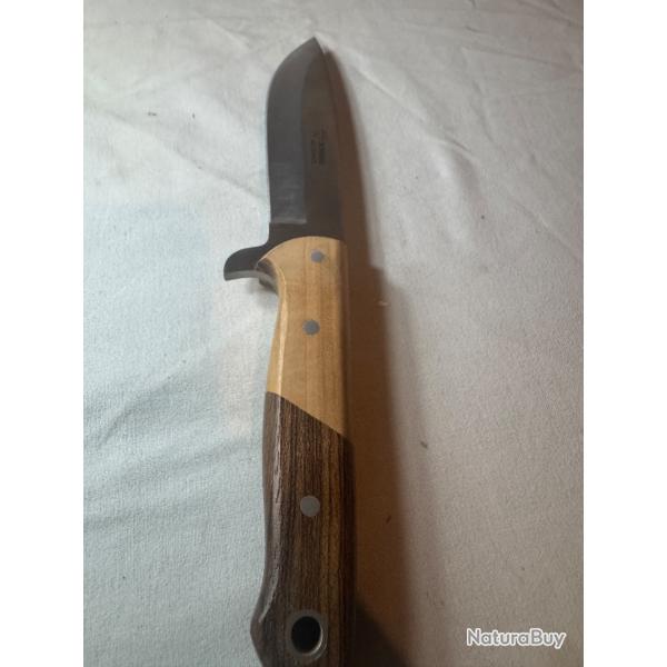 Couteau de sport Casta�eda Albacete (Espagne) - Lame 440 Stainless, �tui cuir - NEUF