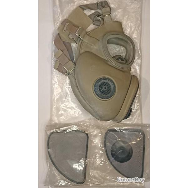 Masque � Gaz NBC Arm�e Tch�que vintage 80/90