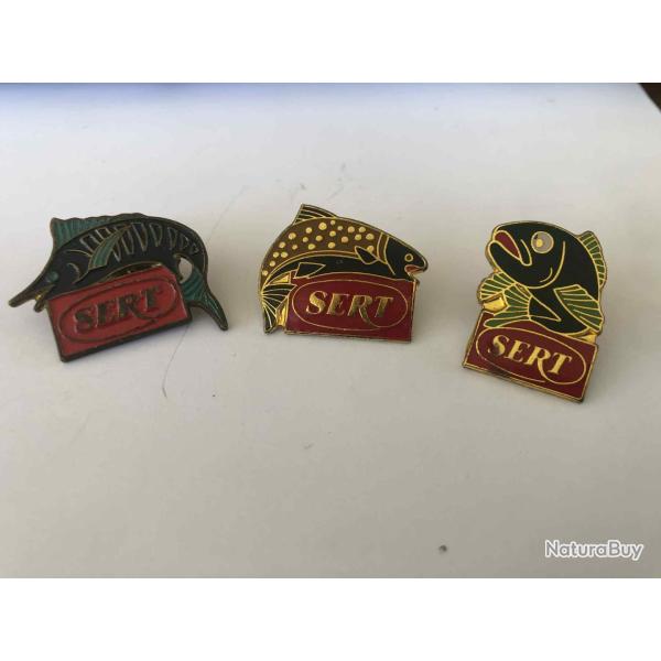 LOT DE 3 PIN'S MARQUE SERT, COLLECTION