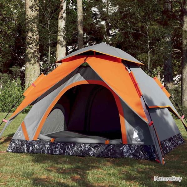 Tente de camping � d�me 3 personnes lib�ration rapide