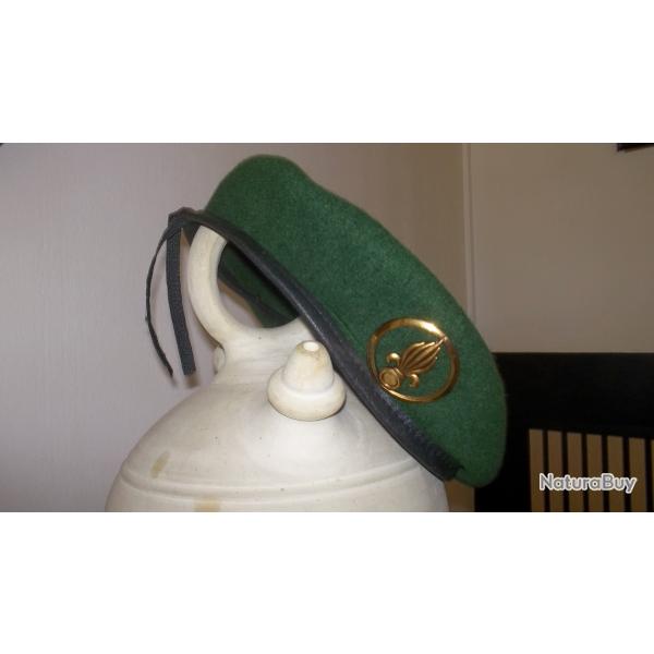 beret vert legion etrangere insigne ancien modele