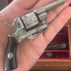 RARISSIME PUPPY GALAND 22 SHORT, 1ere FABRICATION VERS 1875/1880