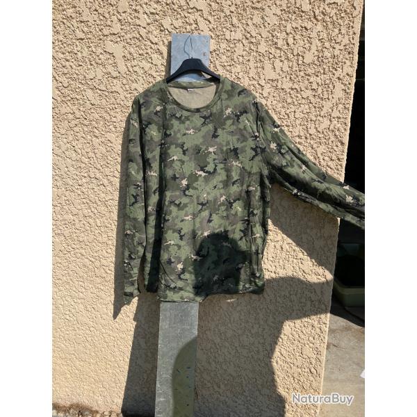 T-shirt de camouflage manches longues