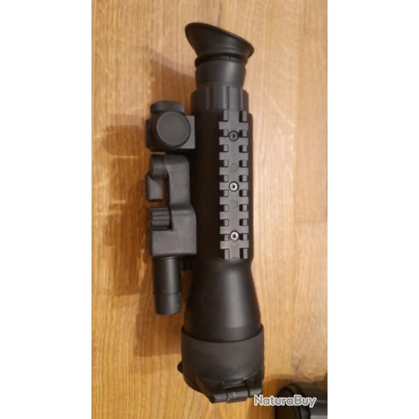 vision nocturne YUKON NVRS tactical titanium 2.5x50