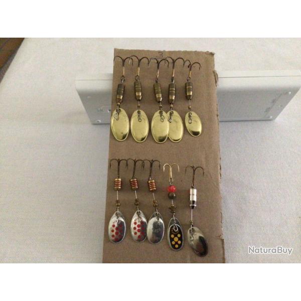 Lot de cuill�res n� 1 et n�2