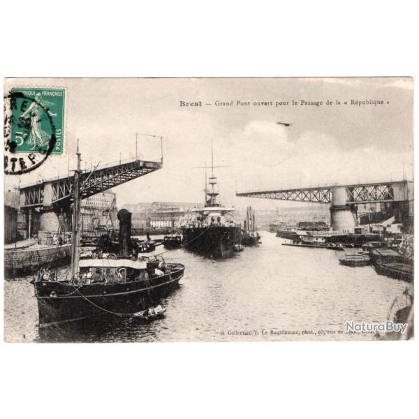 CPA- Marine Brest-Grand Pont ouvert pour le Passage de la "R�publique" N�3294